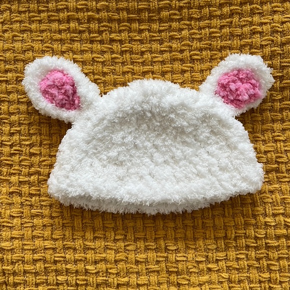 Baby Lamb fluffy white Pink Ears |Crochet Hat Newborn - Picture 1 of 2